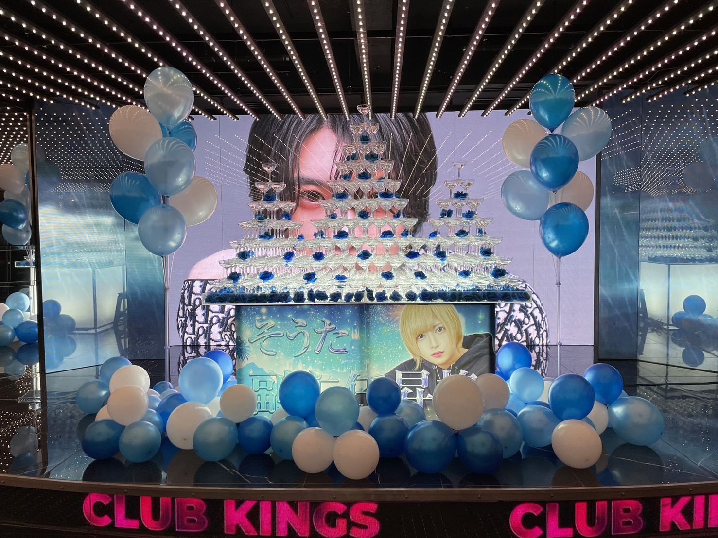 大阪　👑KINGS👑 ソウタ副主任昇格タワー頂きました！