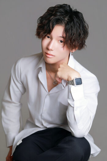 流輝也（Rukiya）