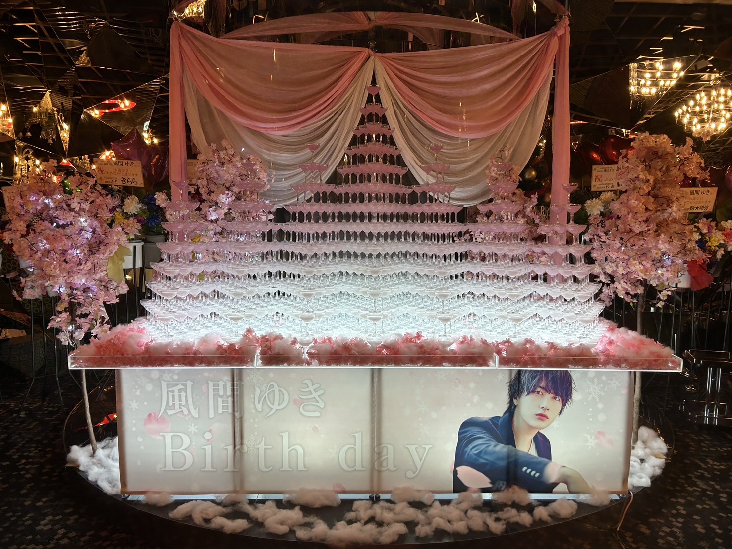 大阪🌟ONEBC REBORN🌟 風間ゆき君の姫様より シャンパンタワーいただきました!